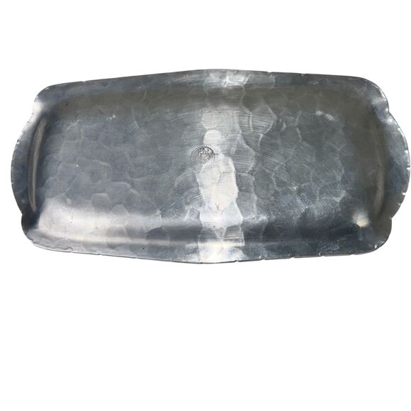 Vintage Wendell August Forge Tray Hand Hammered Aluminum Floral Dogwood Flowers - Picture 2 of 3